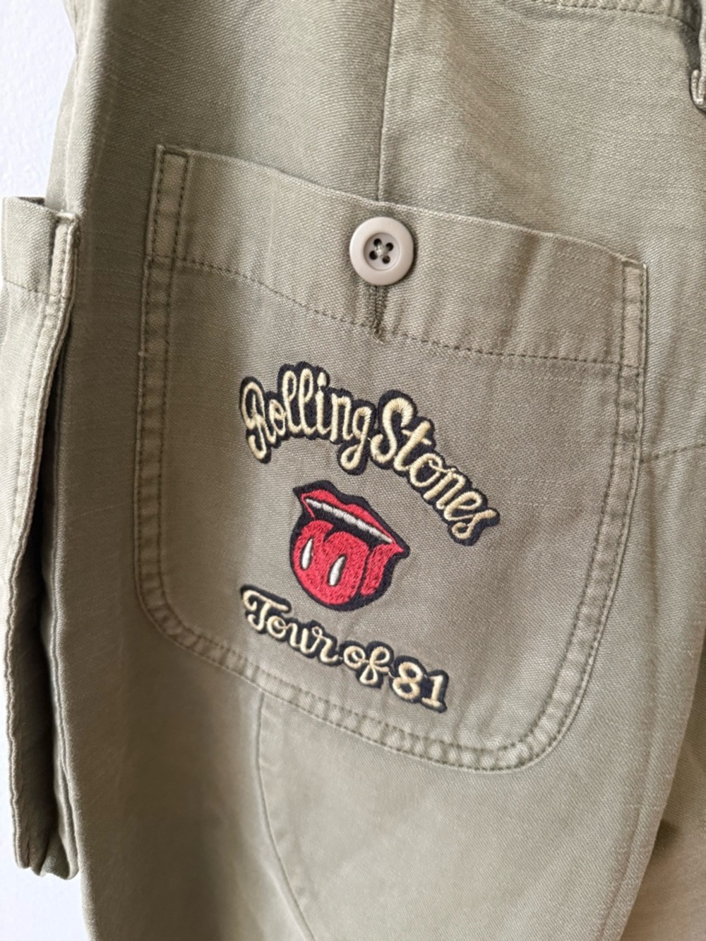 Lucky Brand Rolling Stones pants - Picture 5 of 8